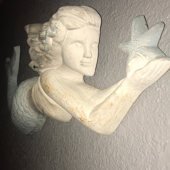 Mermaid - Picture 4 of 4